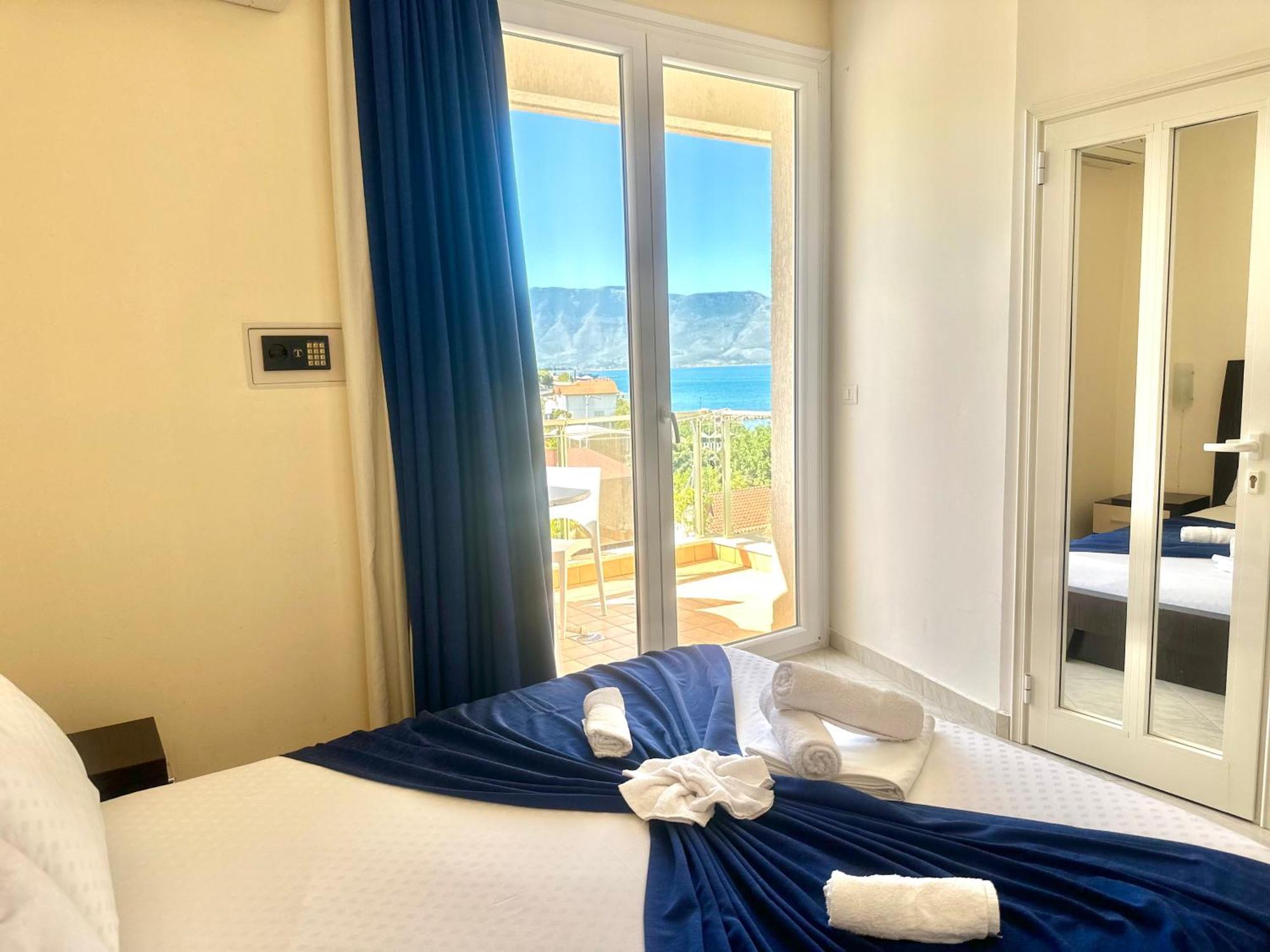 Hotel Garden Радиме Екстер'єр фото