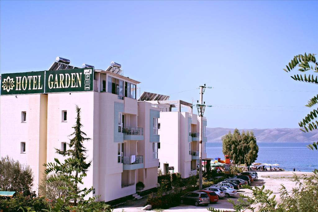 Hotel Garden Вльора Екстер'єр фото